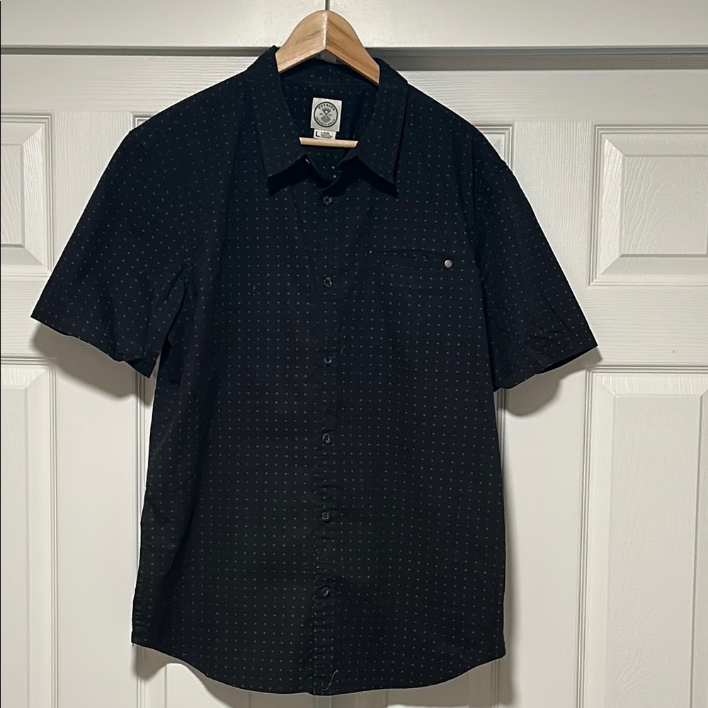 Men's Black Short Sleeve Shirt